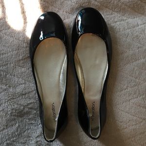 MOVING OUT SALE Black Flats